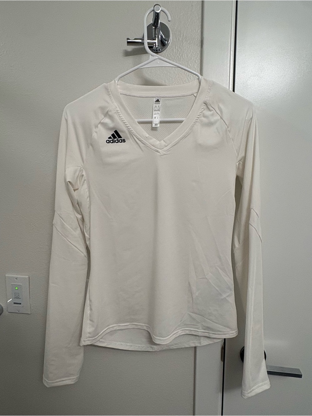 adidas Women's Quickset Long Sleeve V-Neck Jersey in White